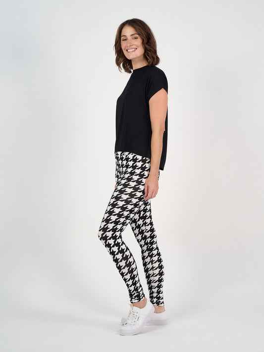 Wilde Bamboo Box Fit Tee - Black
