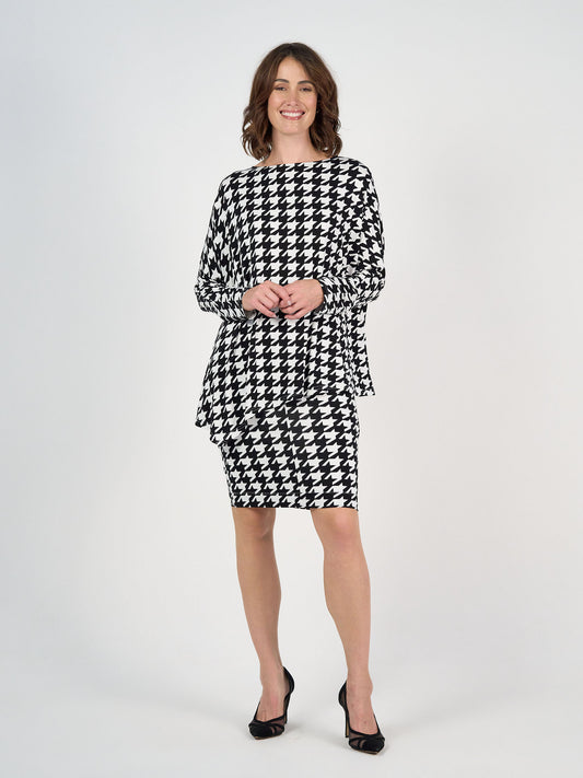 Susie Oversized Asymmetrical Bamboo Top - Houndstooth