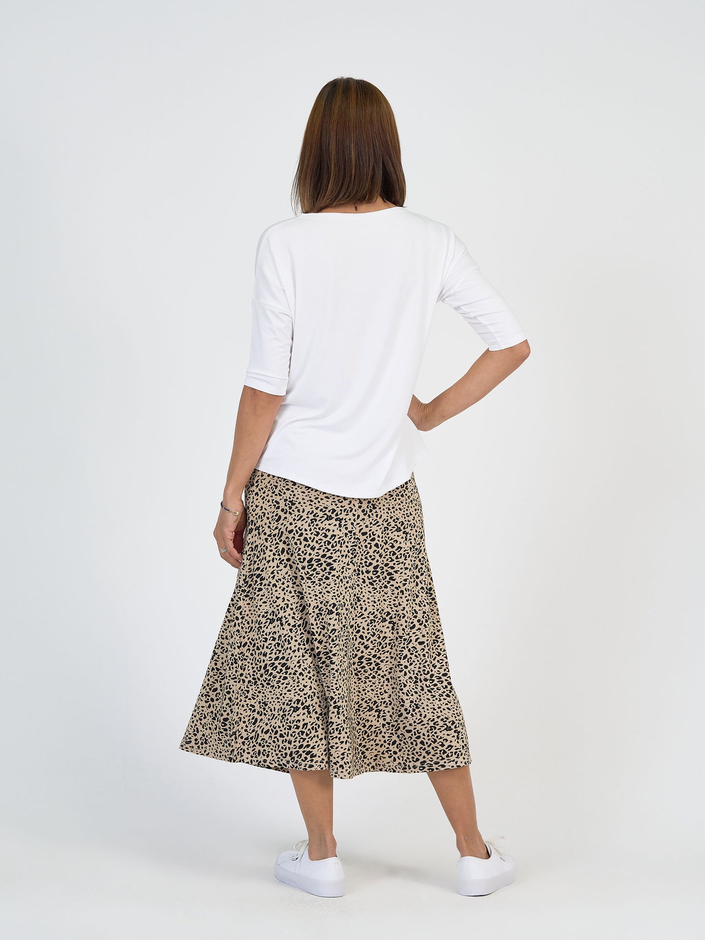 Lou Lou Australia Leopard Print Maxi Skirt and White 3/4 Sleeve Top