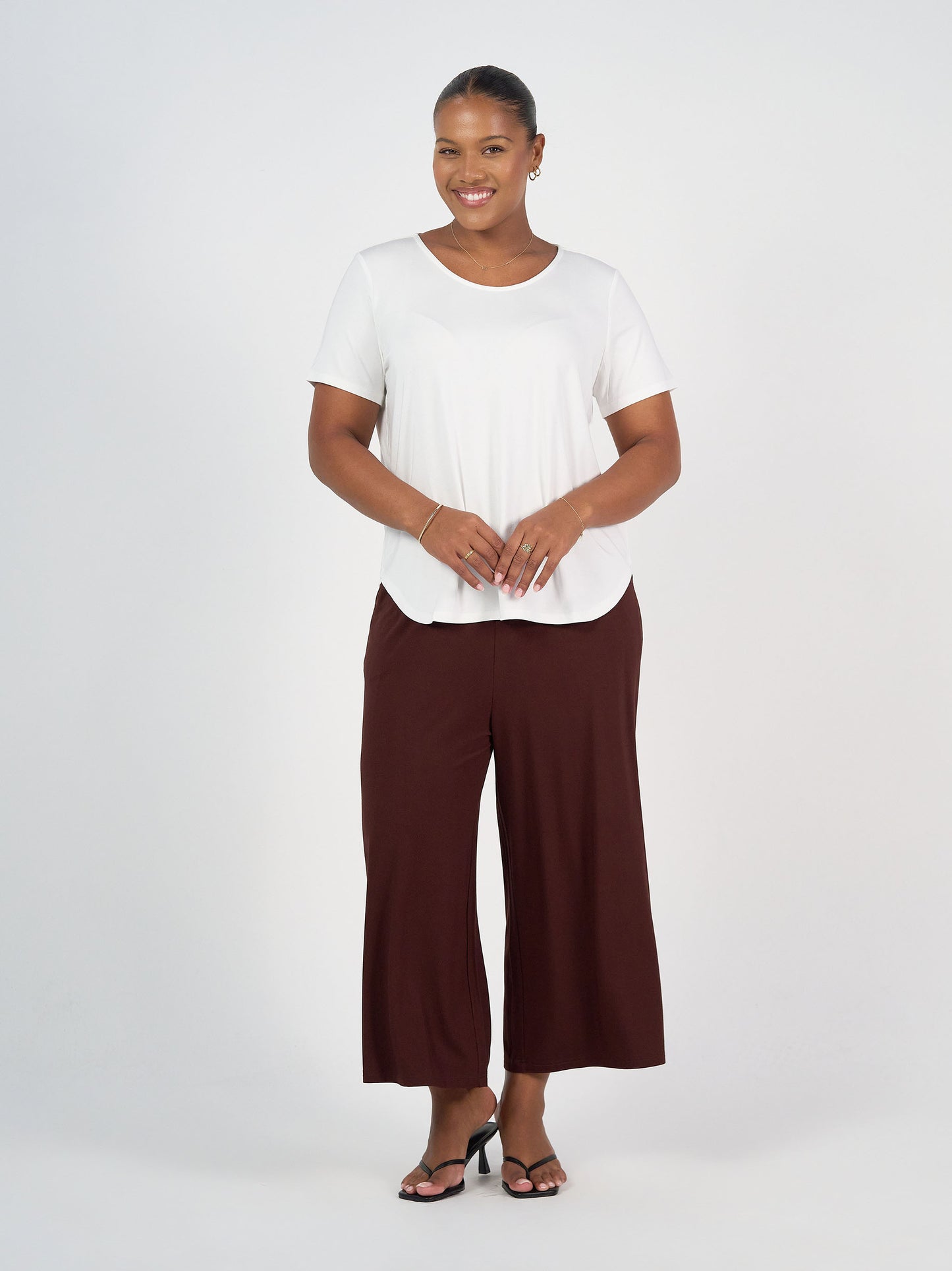 Ciara 7/8 Length Bamboo Culotte Pant - Burgundy