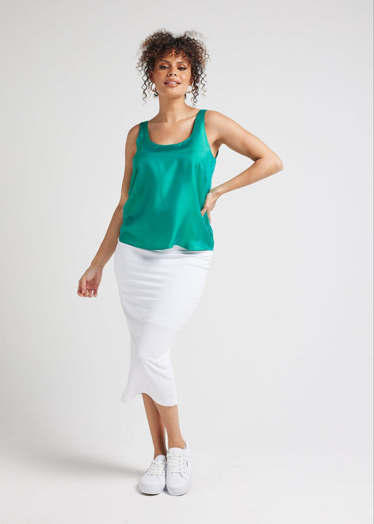 Lou Lou Australia Silk Poppy Silk Sleeveless Camisole in Emerald Green, featuring a luxurious sheen.