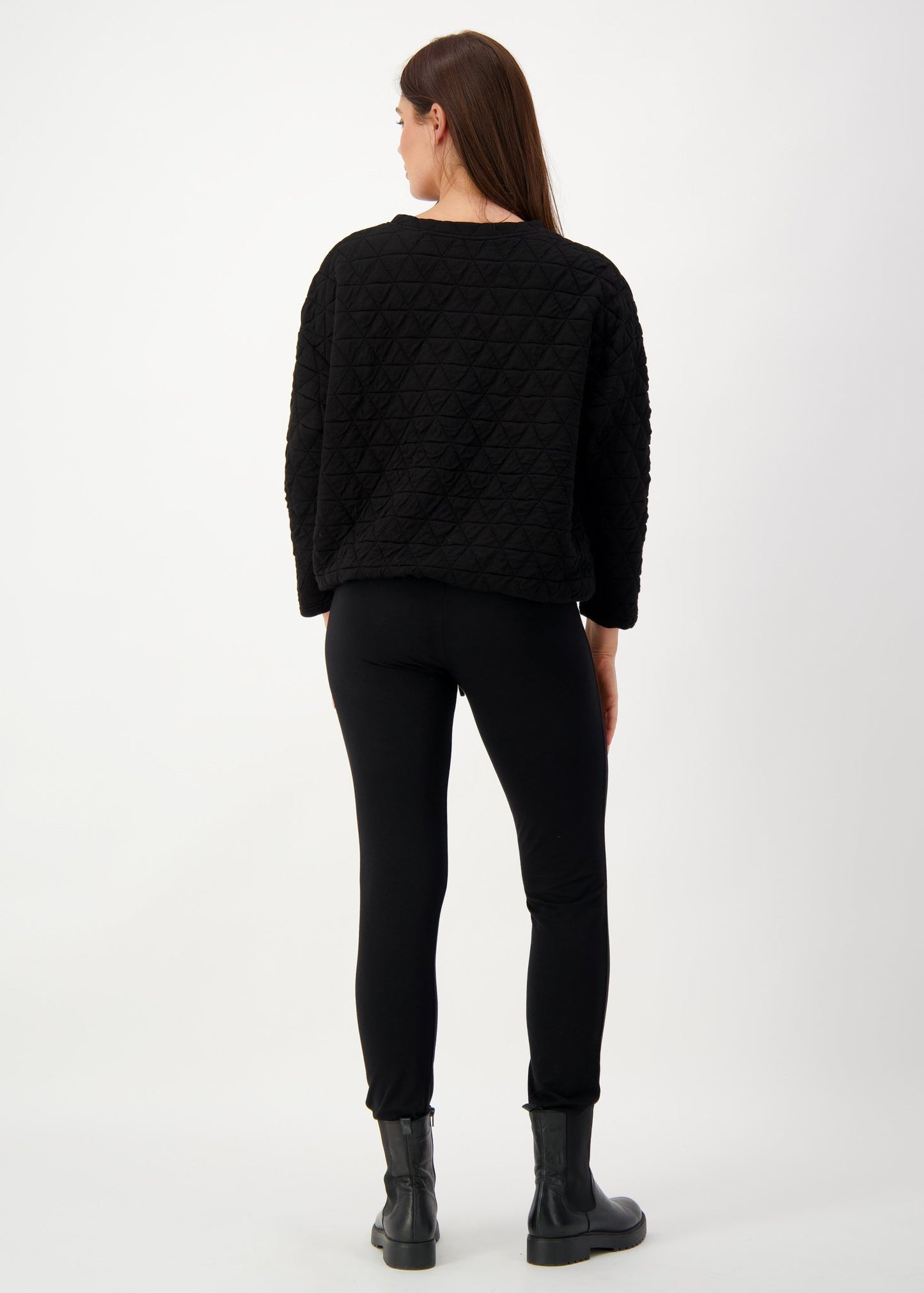 Sacha Oversized Quilted Bamboo Sweater - Black