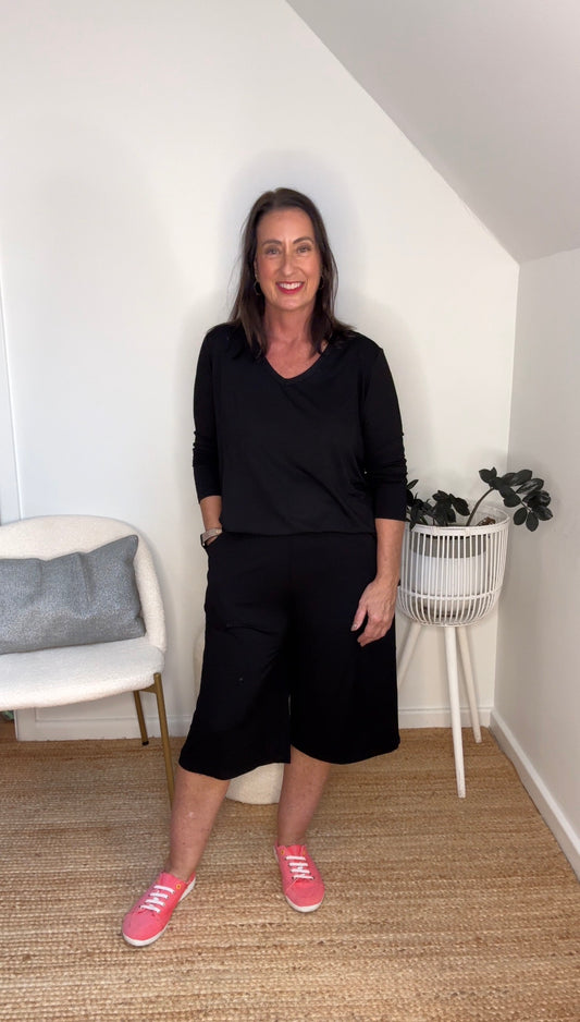 Bakar 3/4 Length Bamboo Culottes - Black