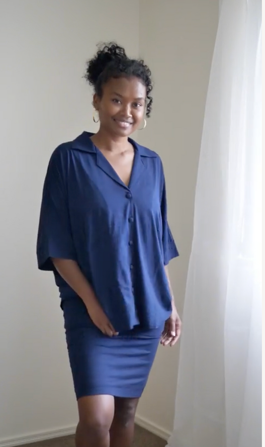@melanesian.mumma in lou lou australia navy bamboo blouse and tube skirt