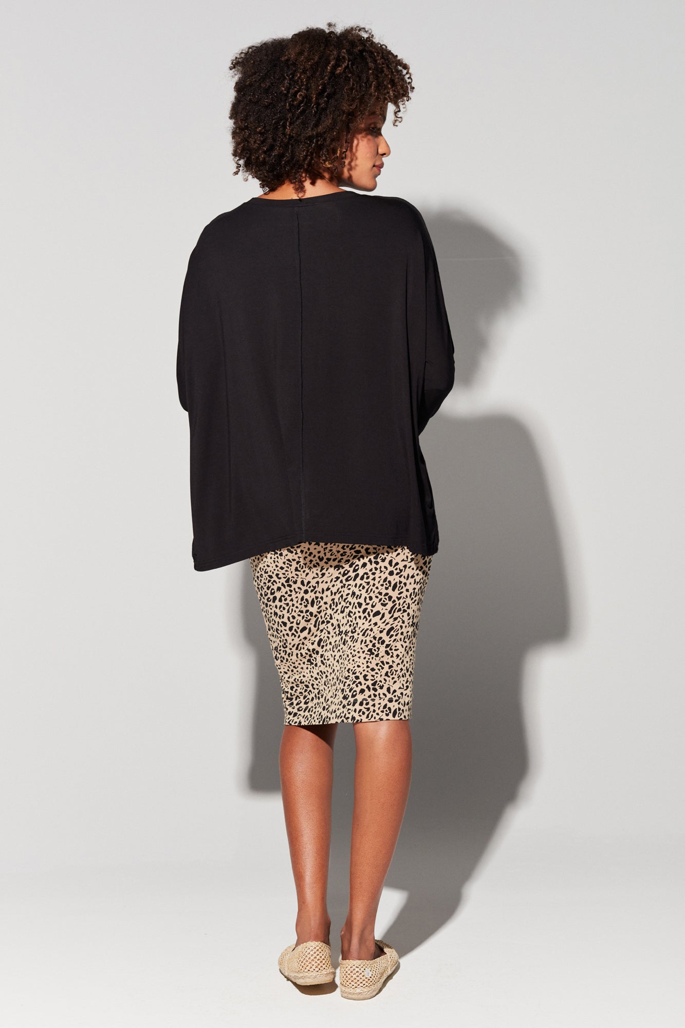 Stella Longsleeve Oversized Bamboo Slouch Top - Black