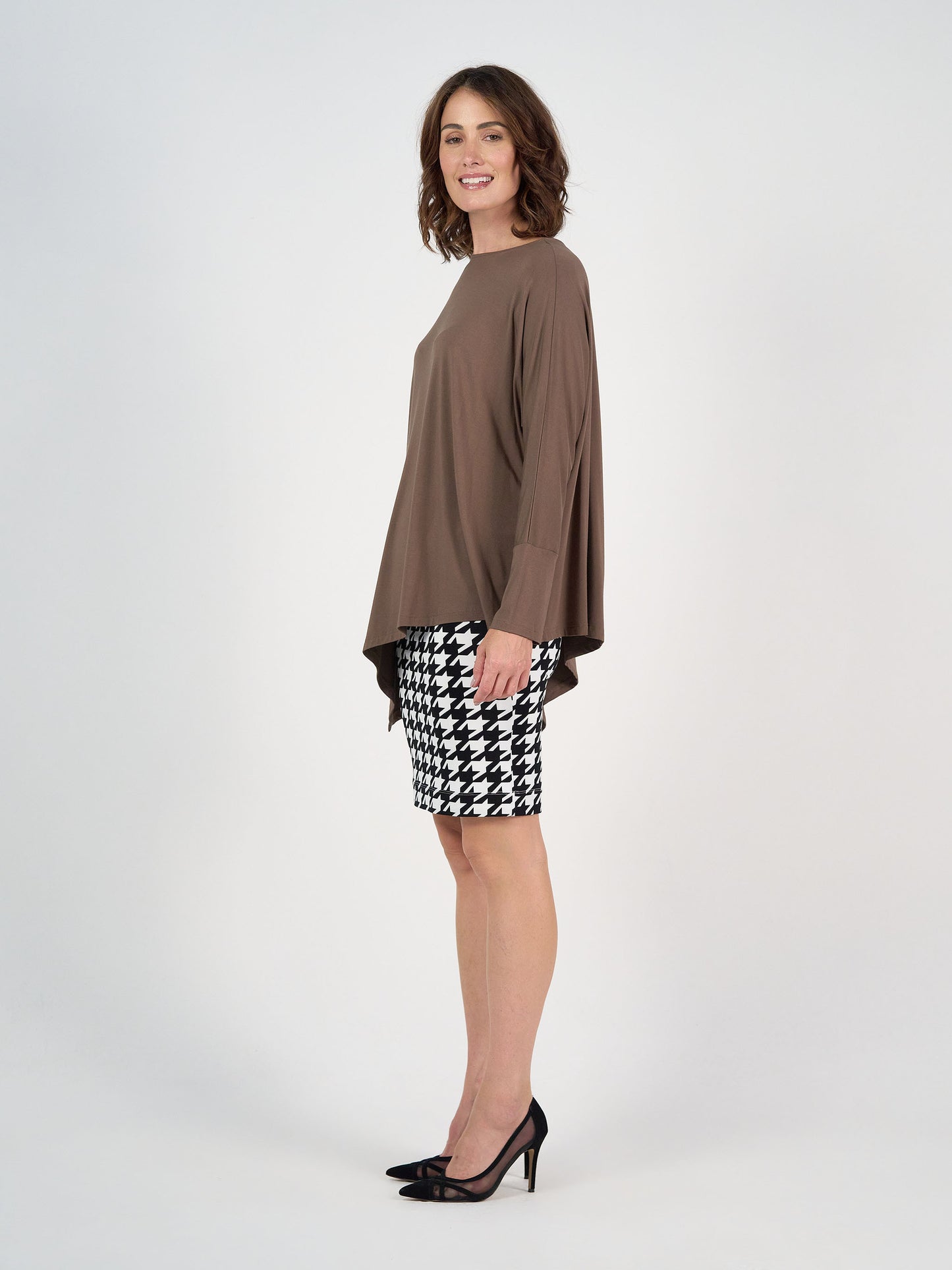 Susie Oversized Asymmetrical Bamboo Top - Chocolate