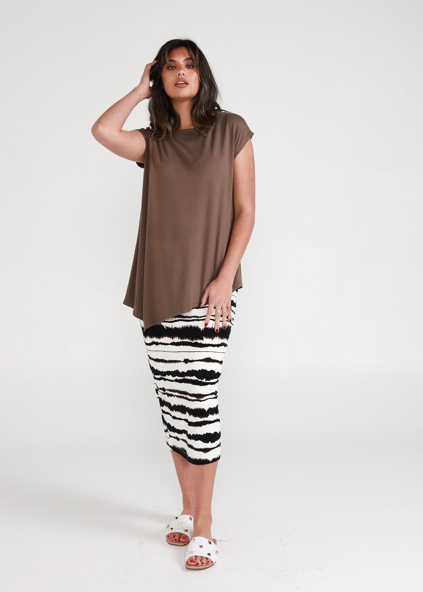 Toni Asymmetrical Bamboo T-Shirt - Chocolate