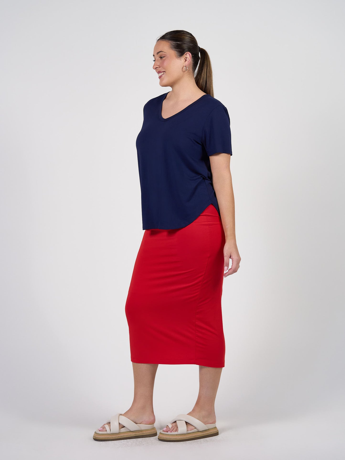 Veronica Bamboo V-Neck T-Shirt - Navy