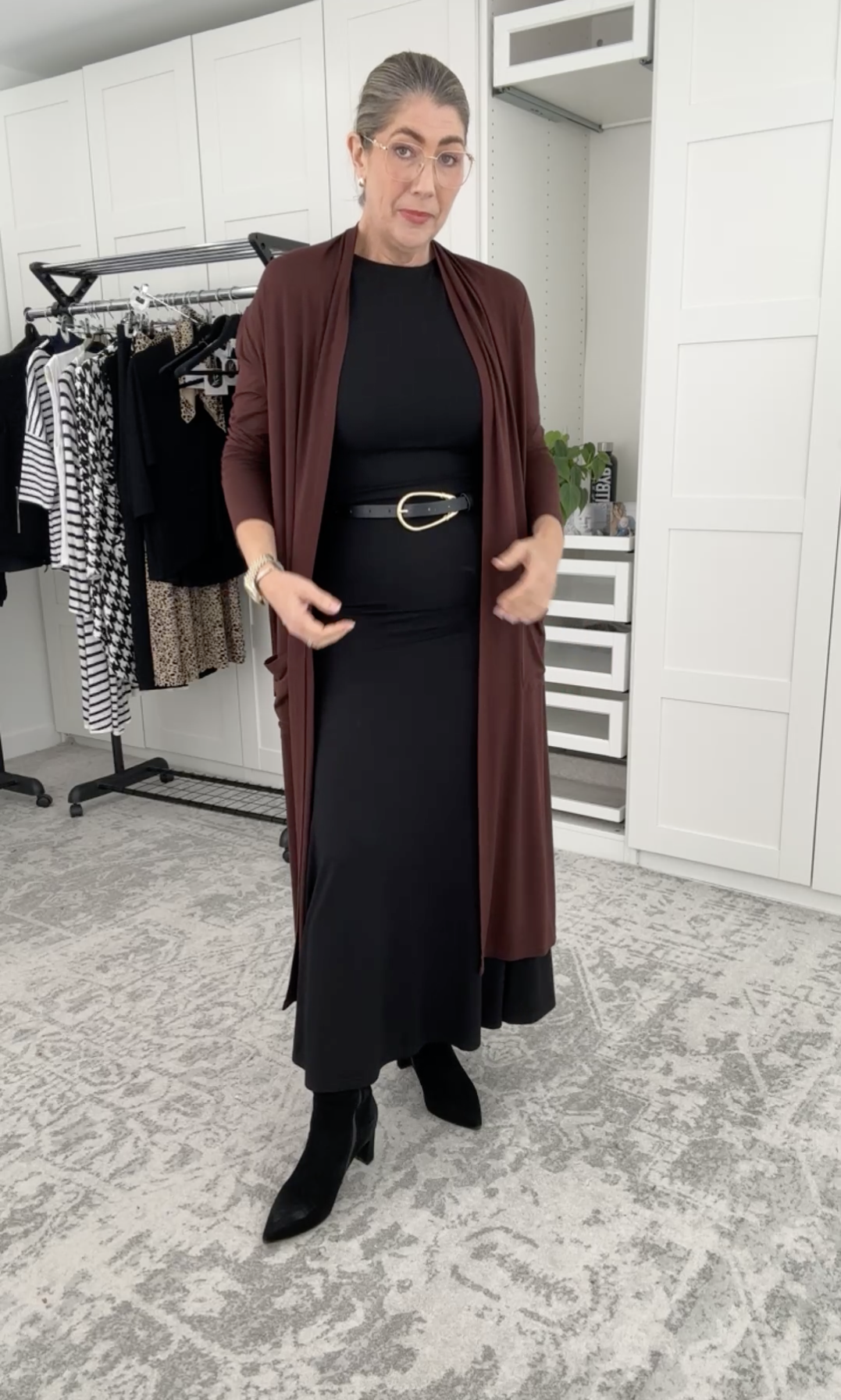 Nat Angel @letmetrybeforeyoubuy wearing Lou Lou Australia bamboo clothing