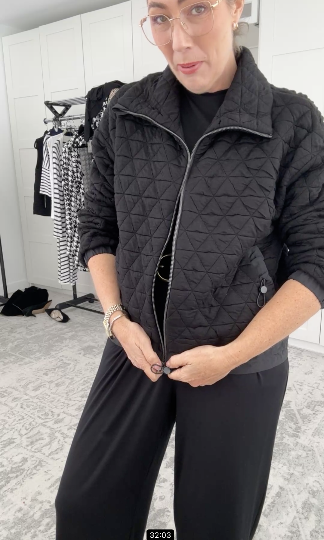 Nat Angel @letmetrybeforeyoubuy wearing Lou Lou Australia bamboo clothing