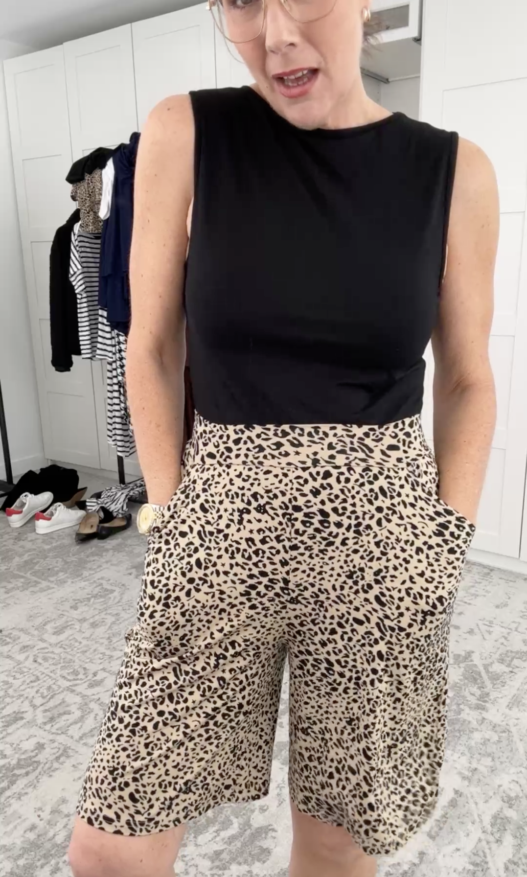 Nat Angel @letmetrybeforeyoubuy wearing Lou Lou Australia bamboo clothing