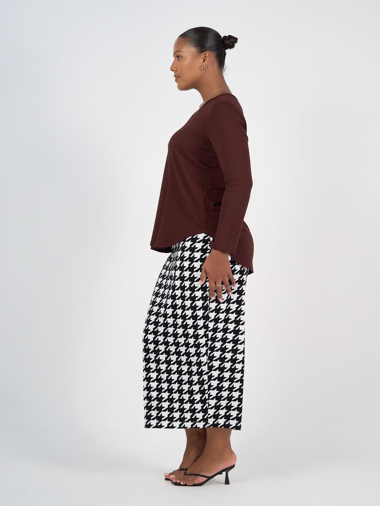 Sia V Neck Bamboo Longsleeve Top - Burgundy