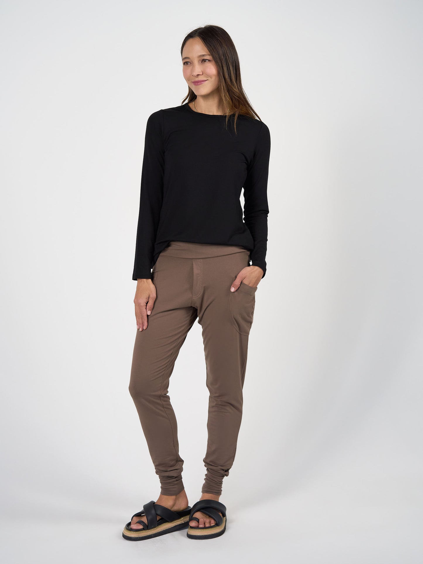 Gaga Bamboo Cuffed Sweat Pant