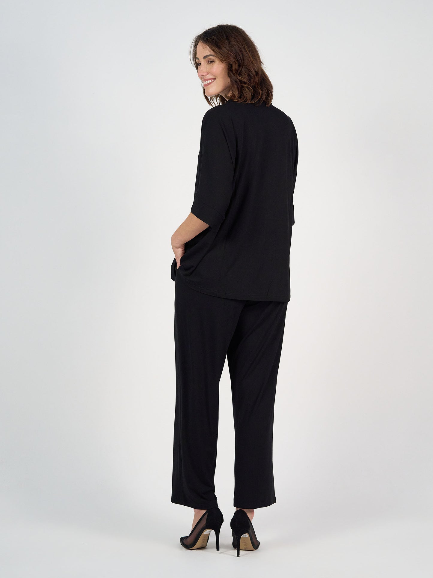 Alanis 3/4 Sleeve Collared Bamboo Shirt - Black