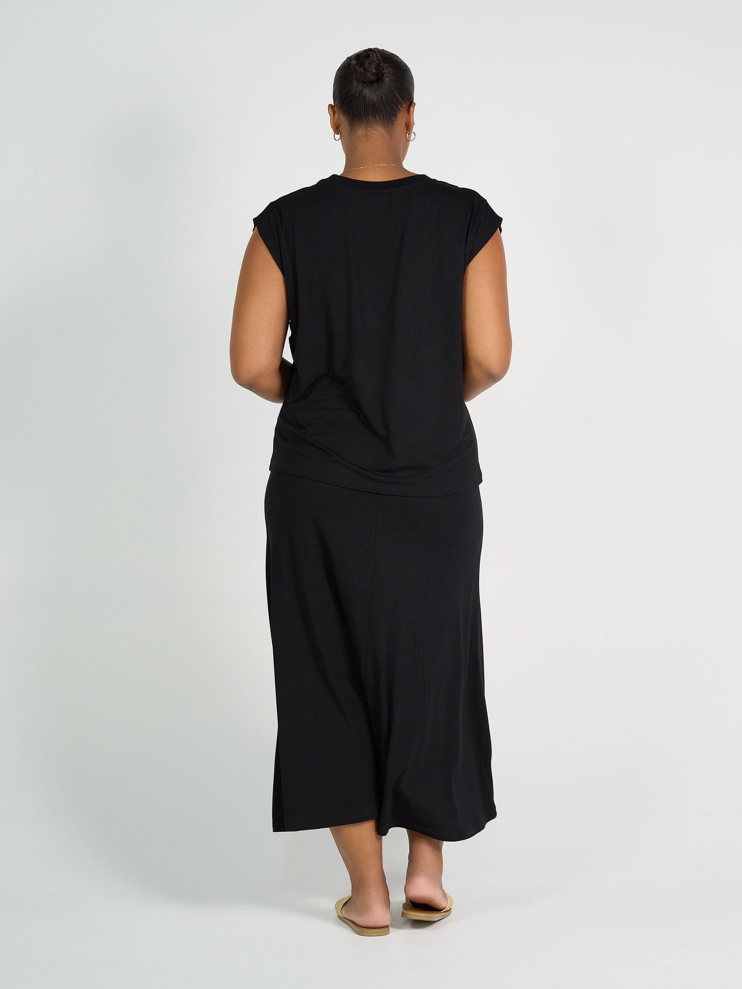Donna Cap Sleeve Bamboo Tee - Black