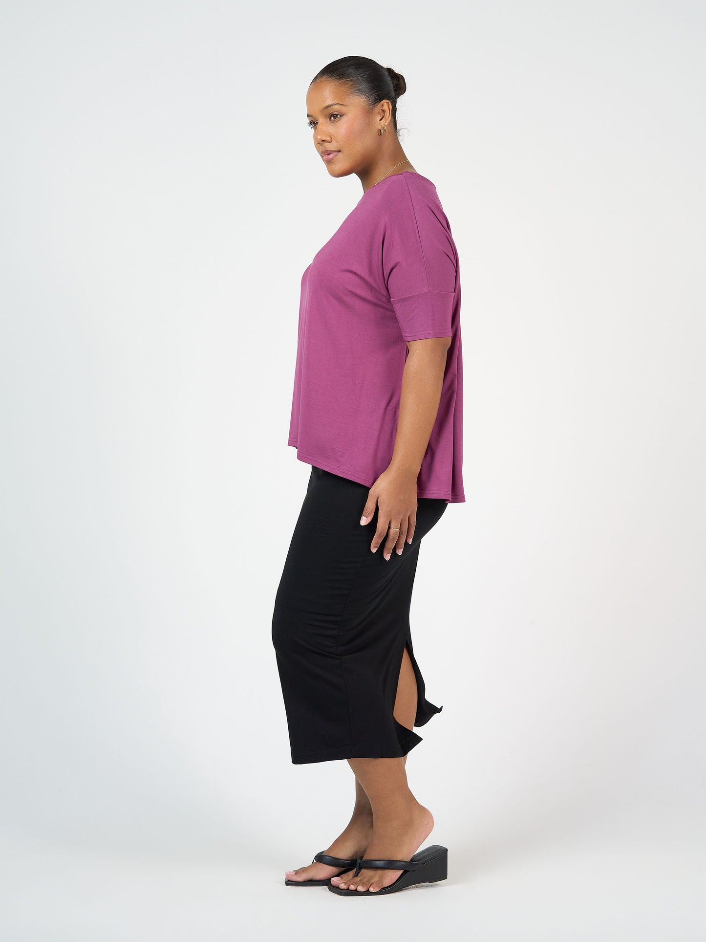 Gina Oversized Slouch Bamboo T-Shirt - Plum