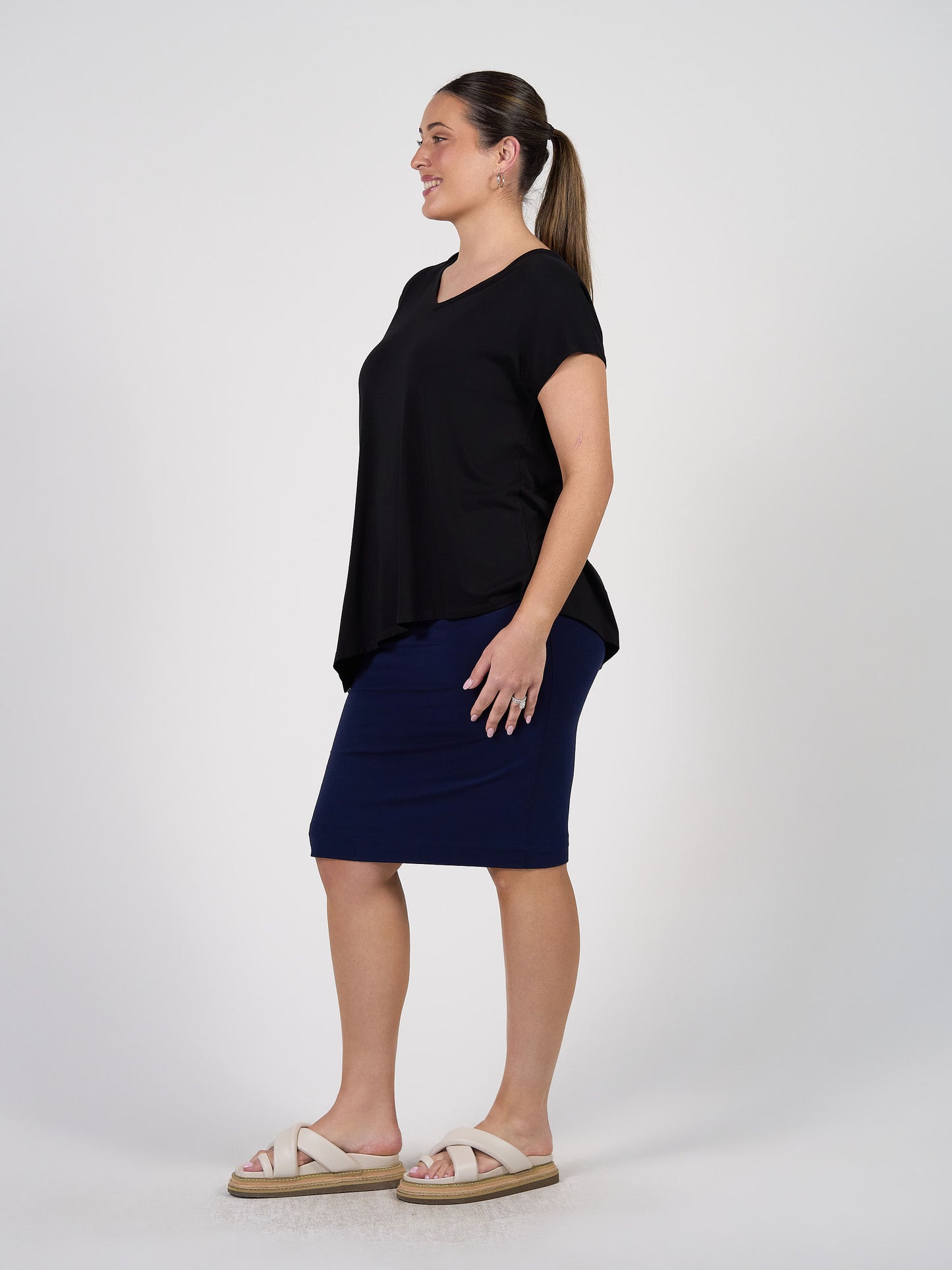 Midi Bamboo Whitney Tube Skirt - Navy