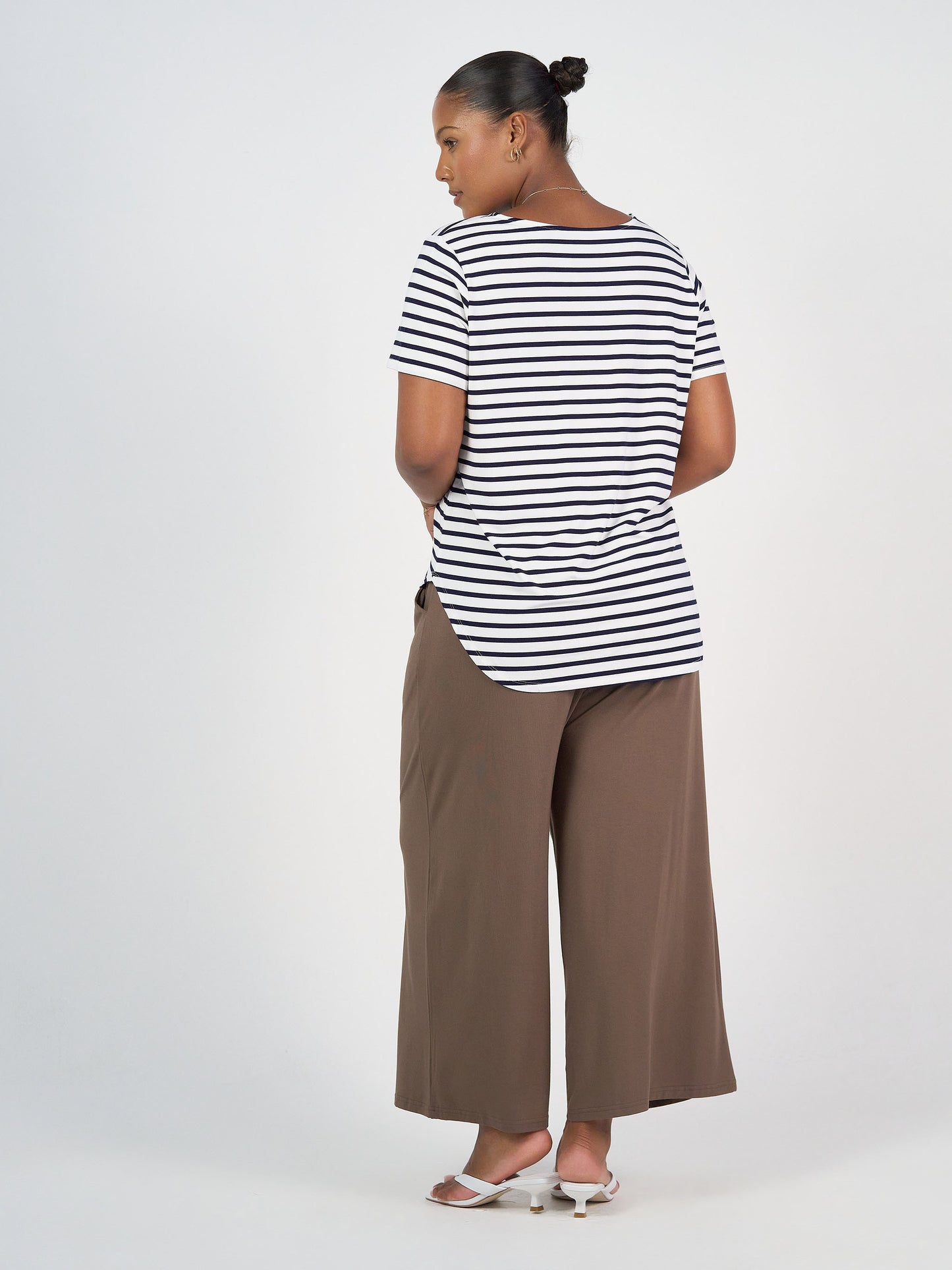 Janis Short Sleeve Bamboo T-Shirt - Navy & White Stripe