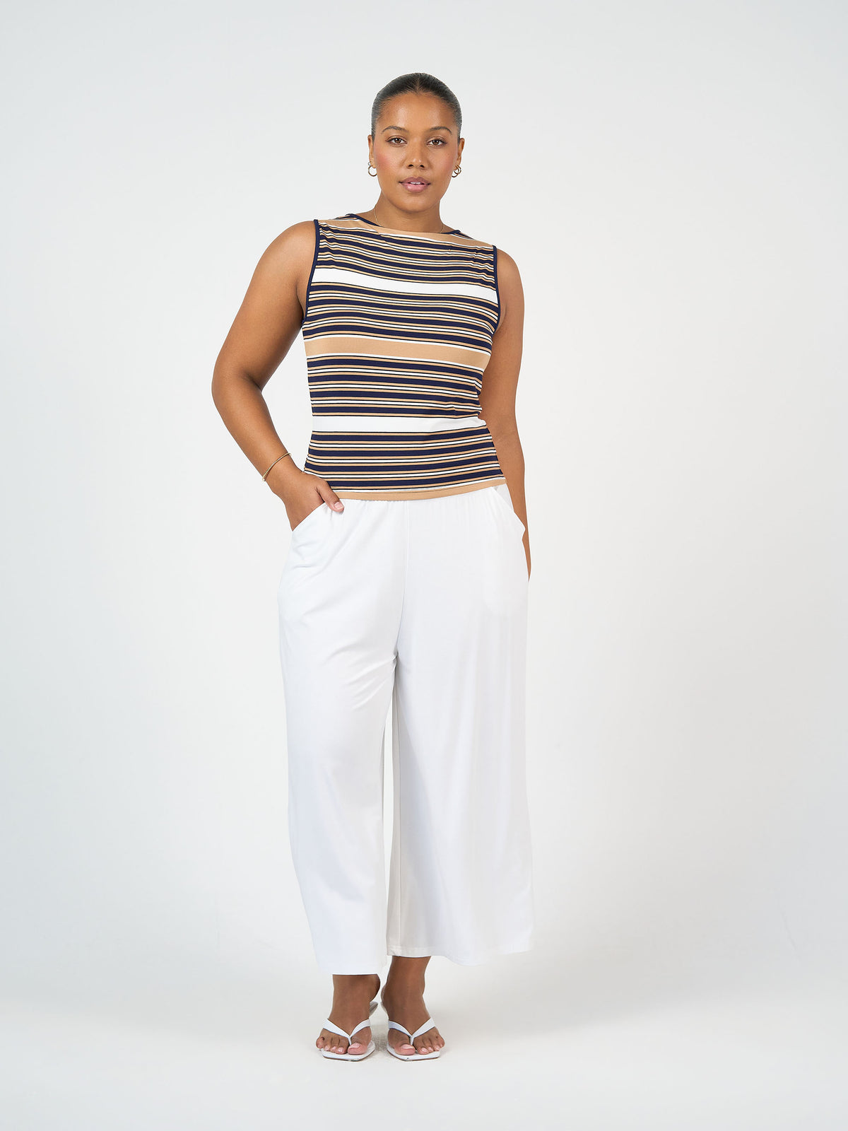Lou Lou Australia Ciara 7/8 Length Bamboo Culottes in navy.