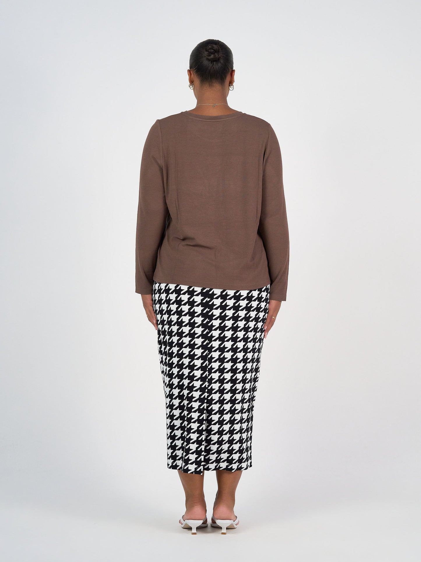 Kelly Ribbed Long Sleeve Bamboo Top - Chocolate