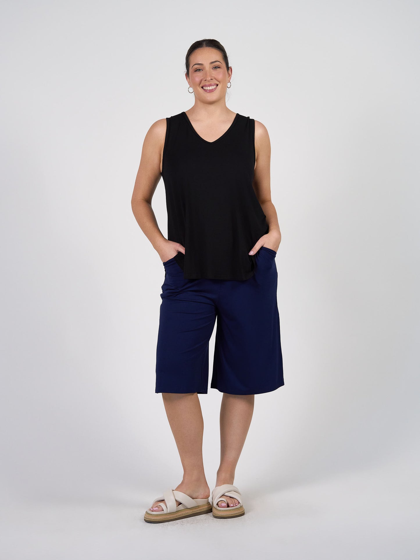 Bakar 3/4 Length Bamboo Culottes - Navy
