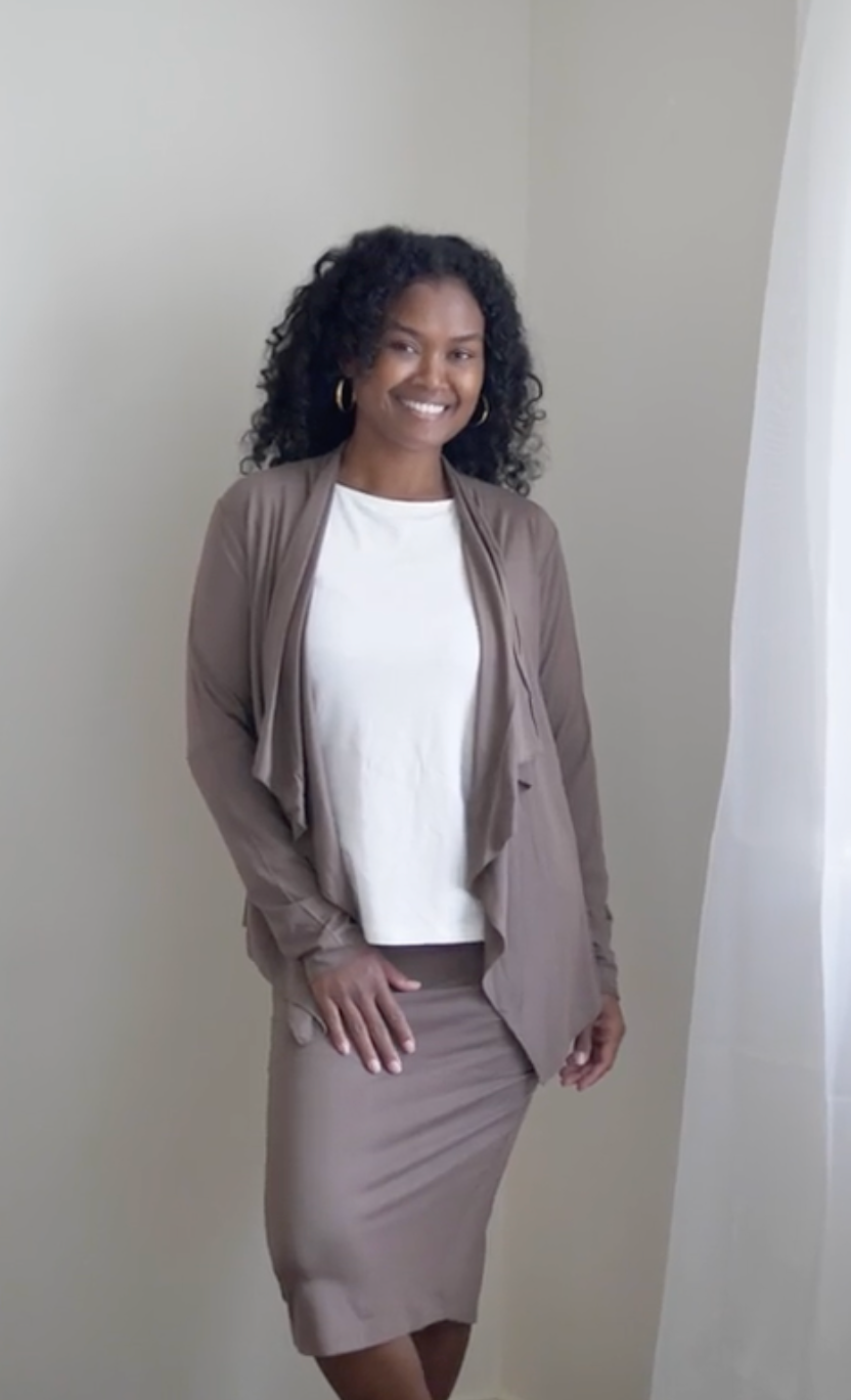 @melanesian.mumma in lou lou australia bamboo maxi tube skirt and bamboo cardigan