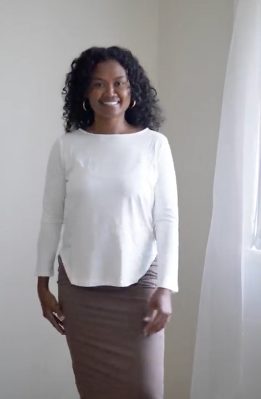 @melanesian.mumma in lou lou australia bamboo long sleeve top and skirt