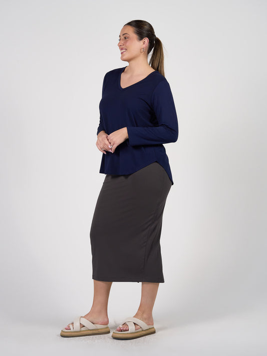 Sia V Neck Bamboo Longsleeve Top - Navy