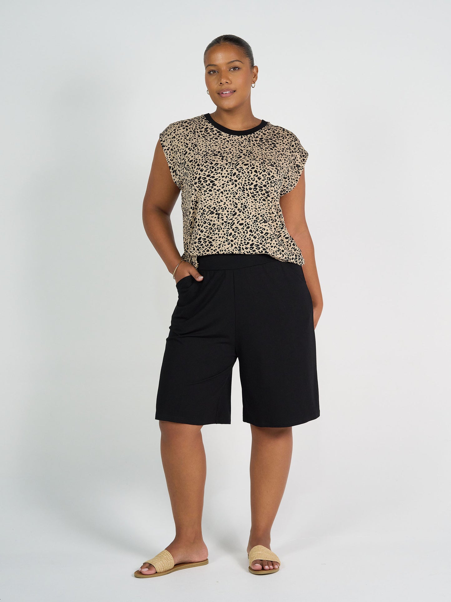 Simone Bamboo Shorts - Black