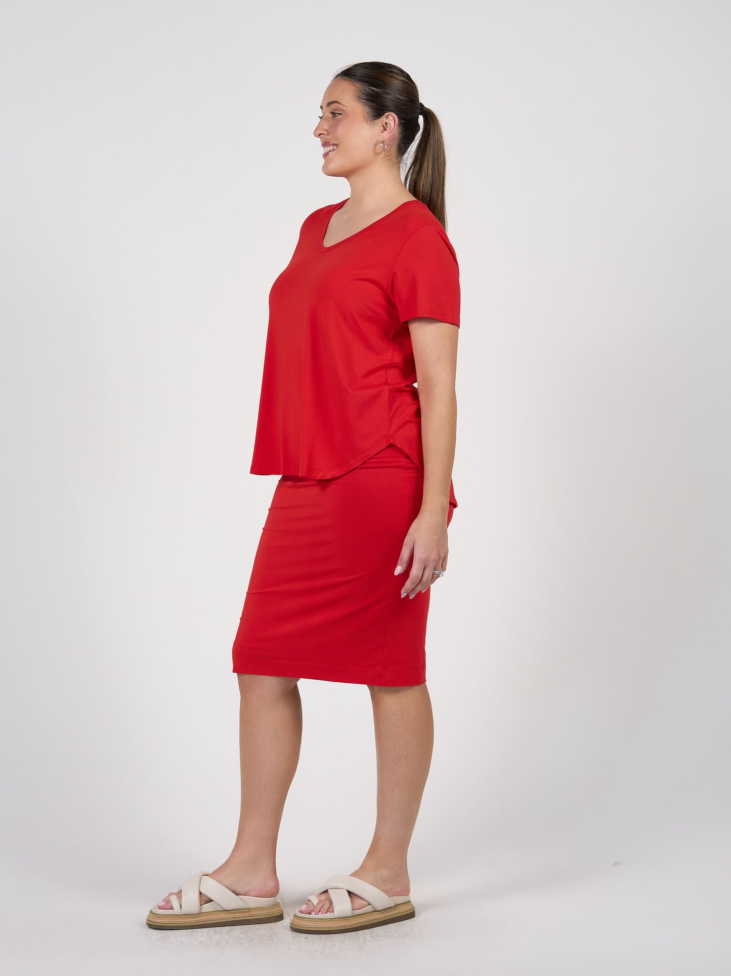 Midi Bamboo Whitney Tube Skirt - Fiery Red