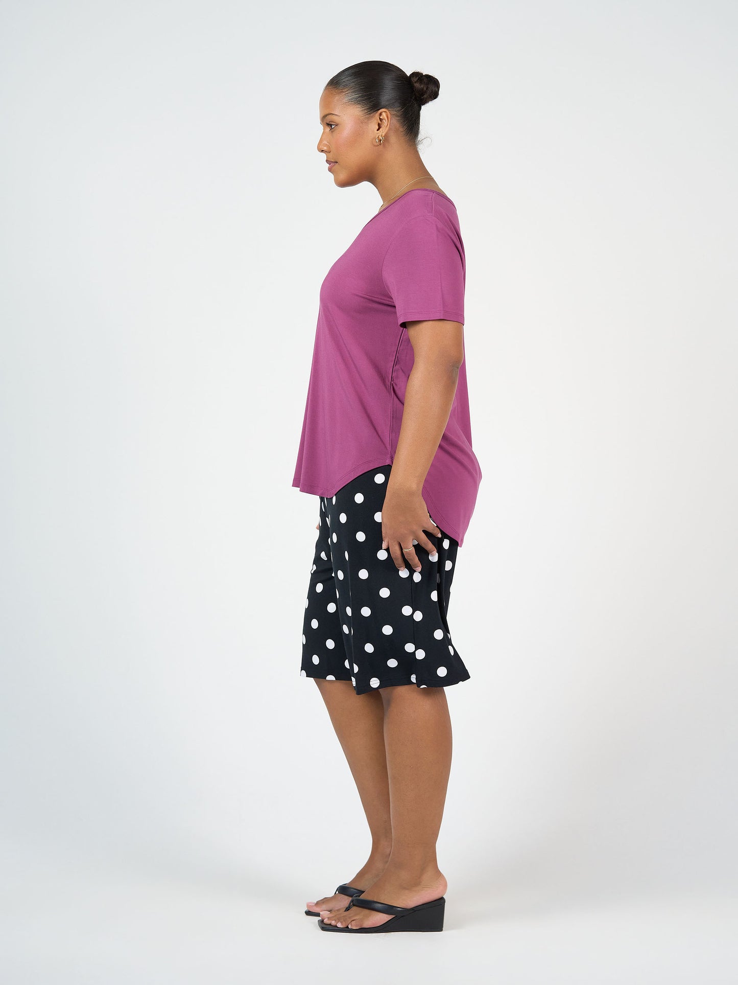 Veronica Bamboo V-Neck T-Shirt - Plum